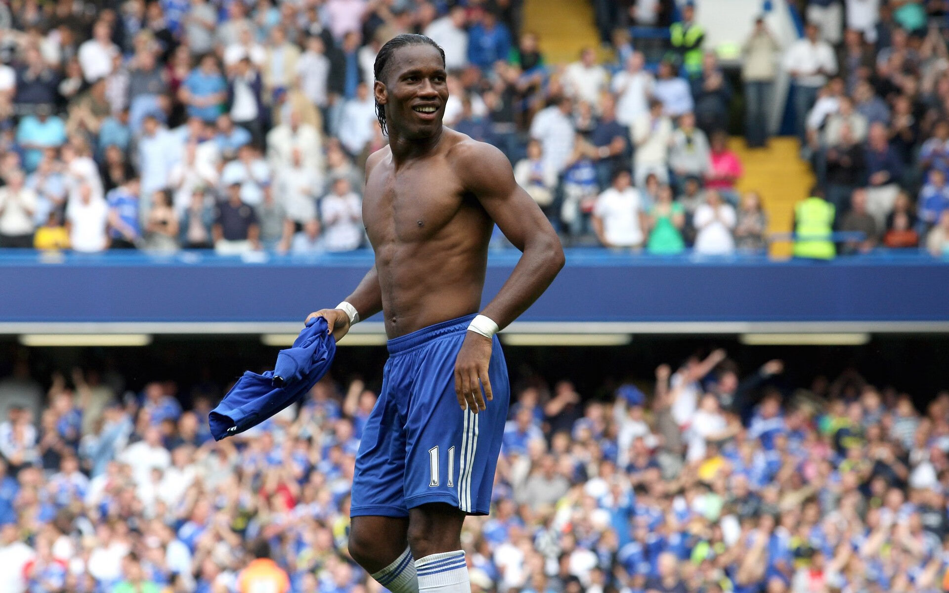 冠军教练的赛后战术复盘引发业界学习热潮，拿冠军教练有什么好处